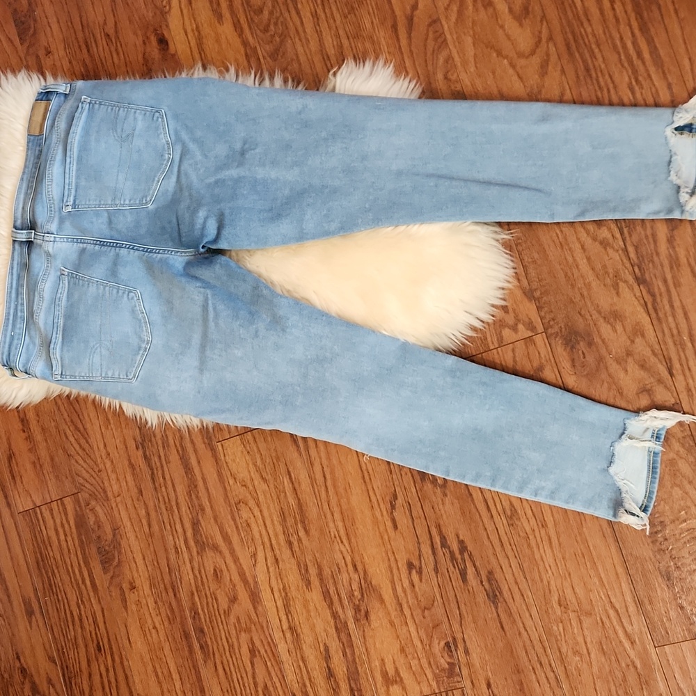 American Eagle Light Wash Jeggings - Picture 3 of 6